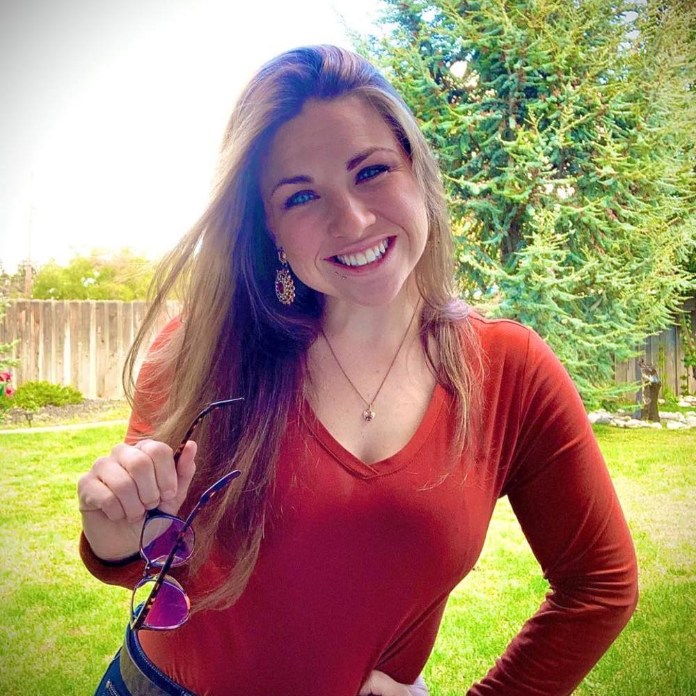 Meet your Posher, Kaylea